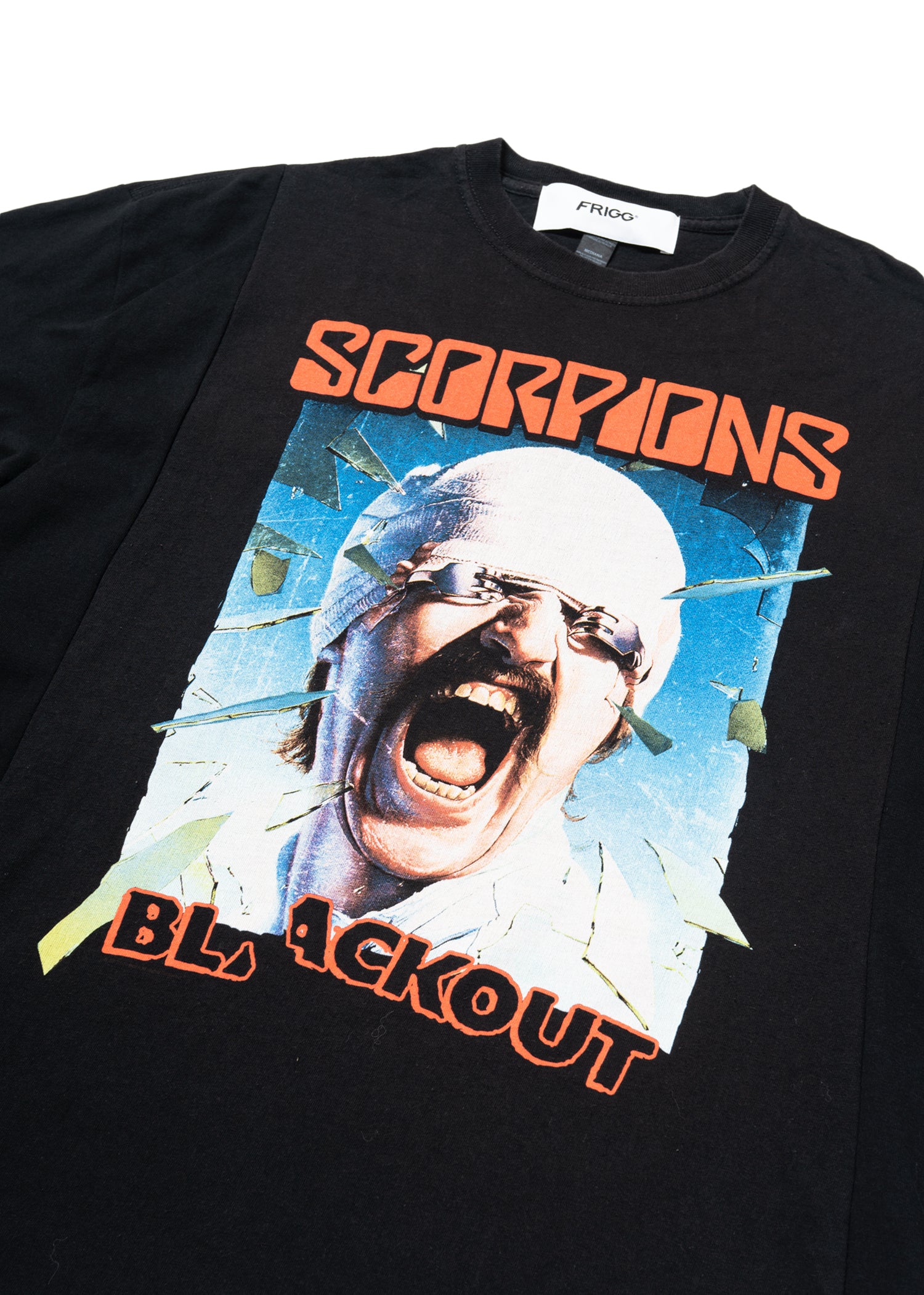 Docking T-shirts 01 - SCORPIONS-BLACK OUT